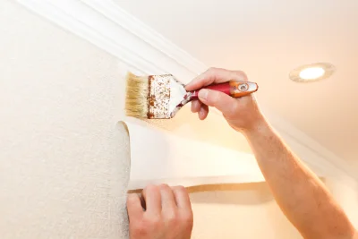Pose de papier peint à Puynormand — revêtements muraux et toiles de verre